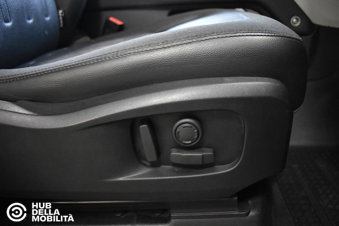 LAND ROVER Defender 110 2.0 SD4 240CV AWD Auto SE